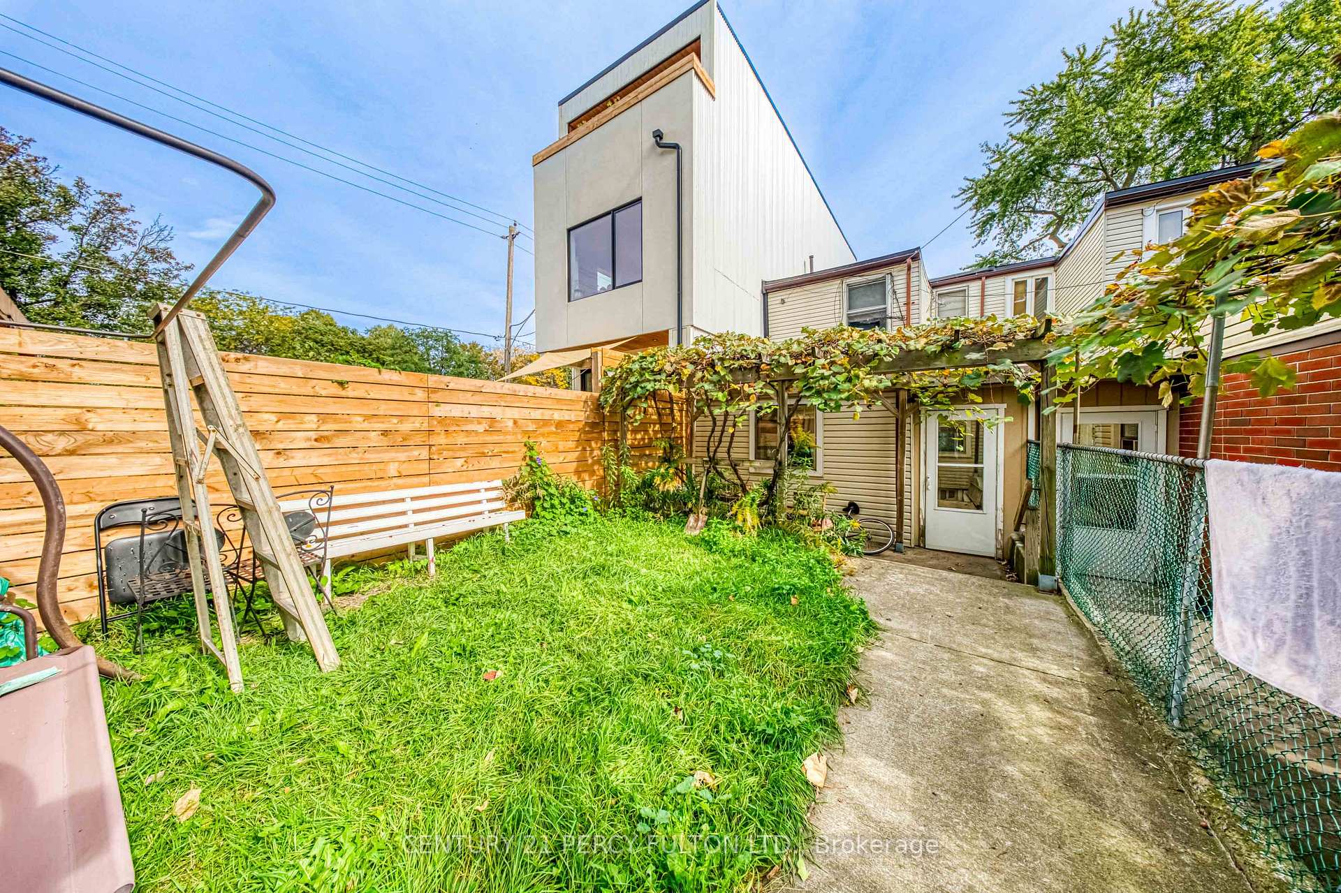 Photo 8 of 60 Fennings Street, Toronto, Trinity-Bellwoods — HOMEH