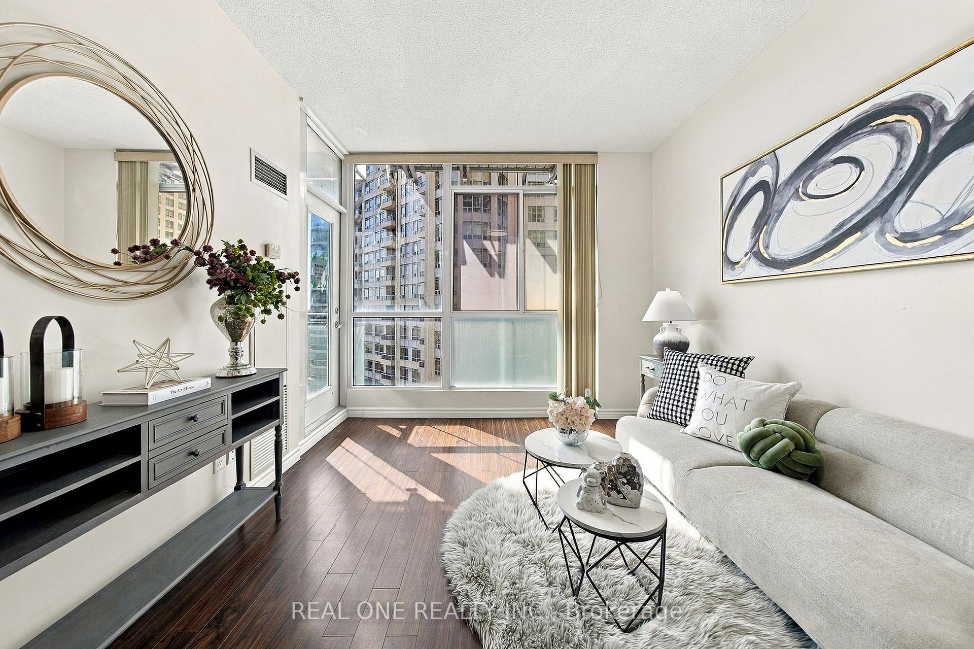 Photo 12 of Unit 1611, 225 Webb Drive, Mississauga, City Centre — HOMEH