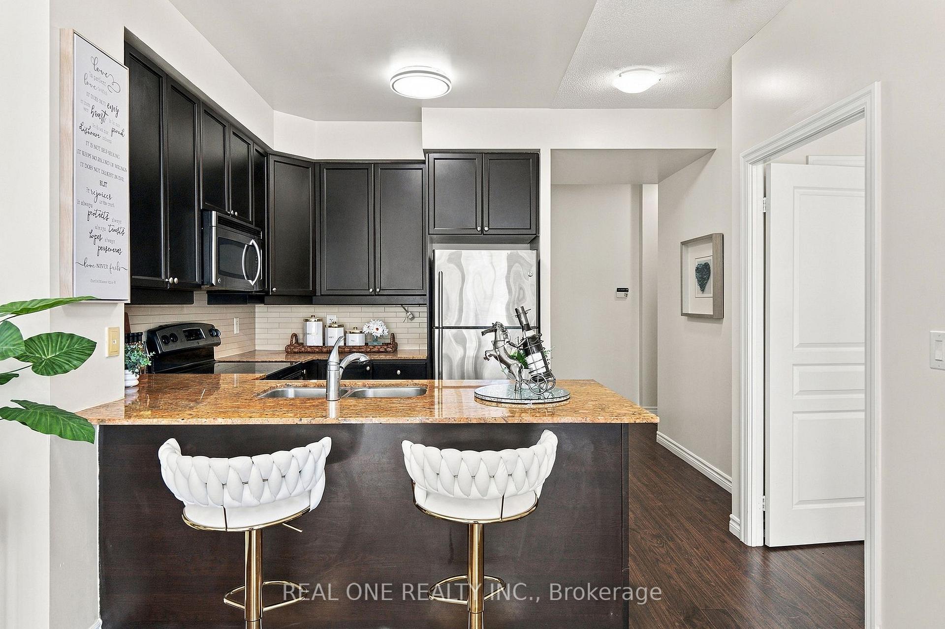 Photo 16 of Unit 1611, 225 Webb Drive, Mississauga, City Centre — HOMEH