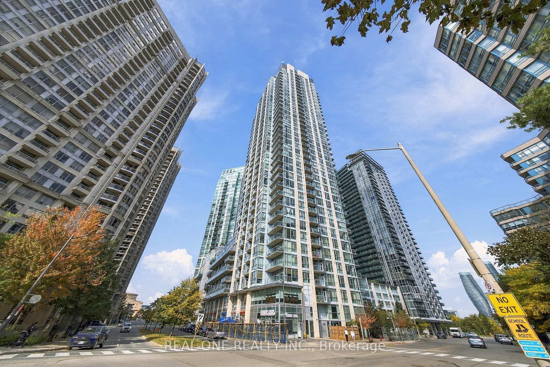 Photo 31 of Unit 1611, 225 Webb Drive, Mississauga, City Centre — HOMEH