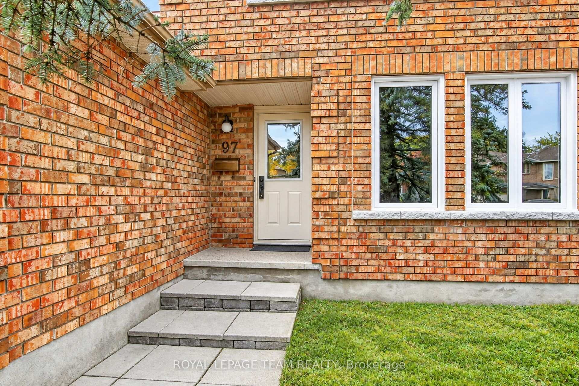 Photo 2 of 97 Huntsman Crescent, Ottawa, Kanata - Bridlewood — HOMEH