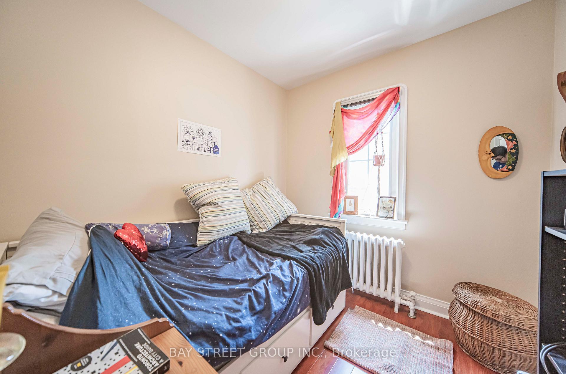 Photo 11 of 65 Spadina Road, Toronto, The Annex — HOMEH