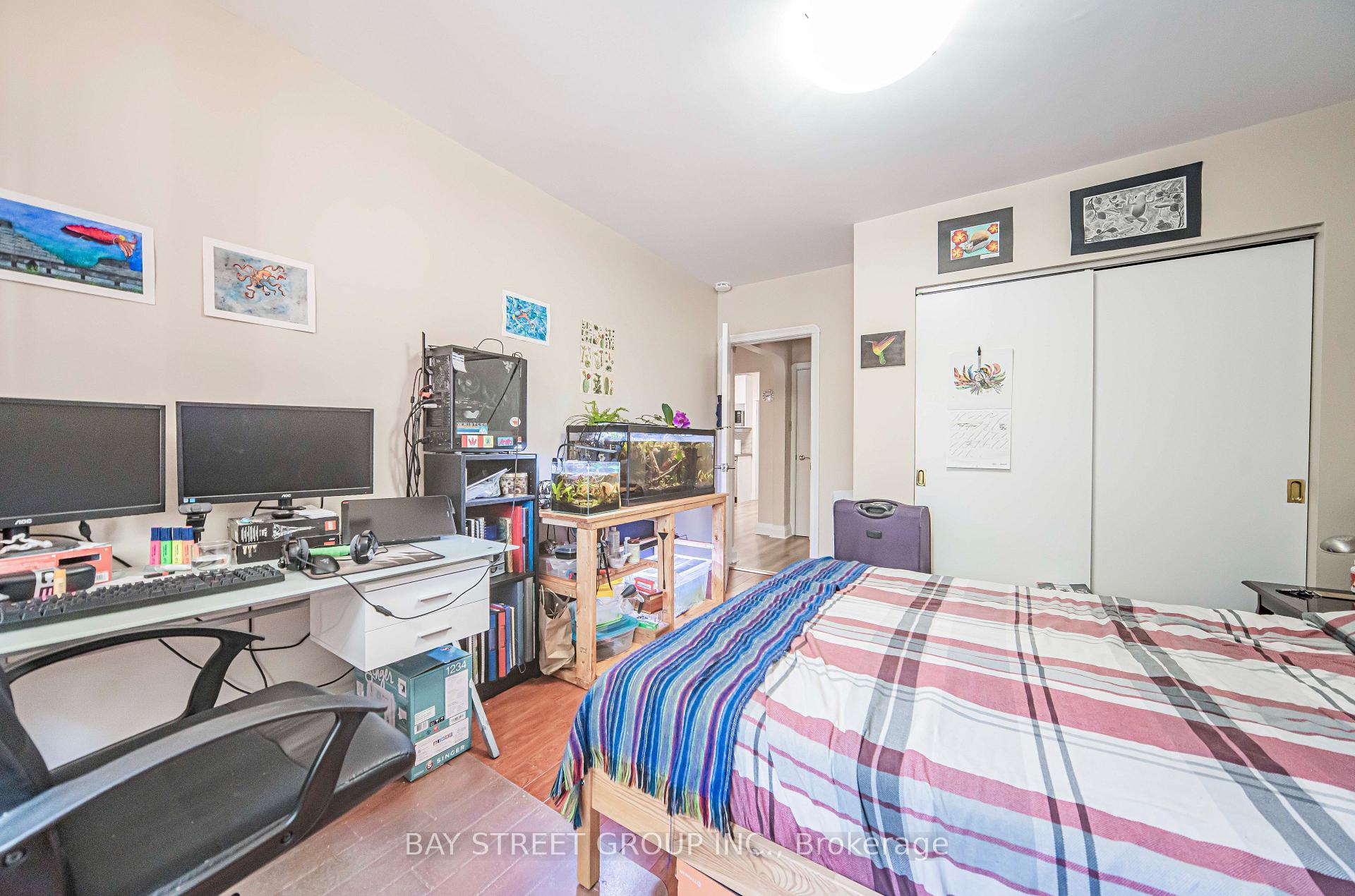 Photo 16 of 65 Spadina Road, Toronto, The Annex — HOMEH