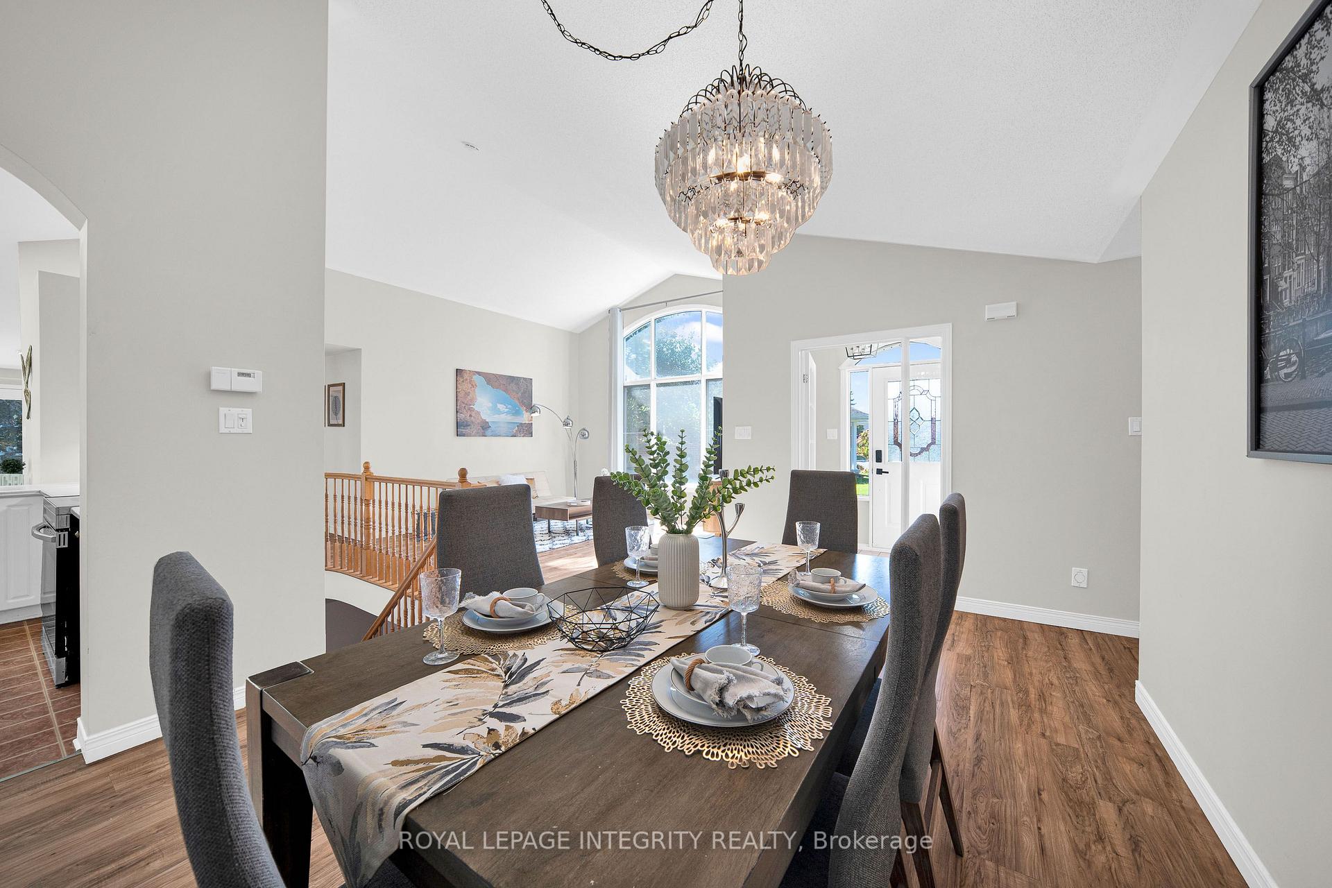Photo 8 of 804 Hot Springs Way, Ottawa, Riverside South/Gloucester Glen — HOMEH
