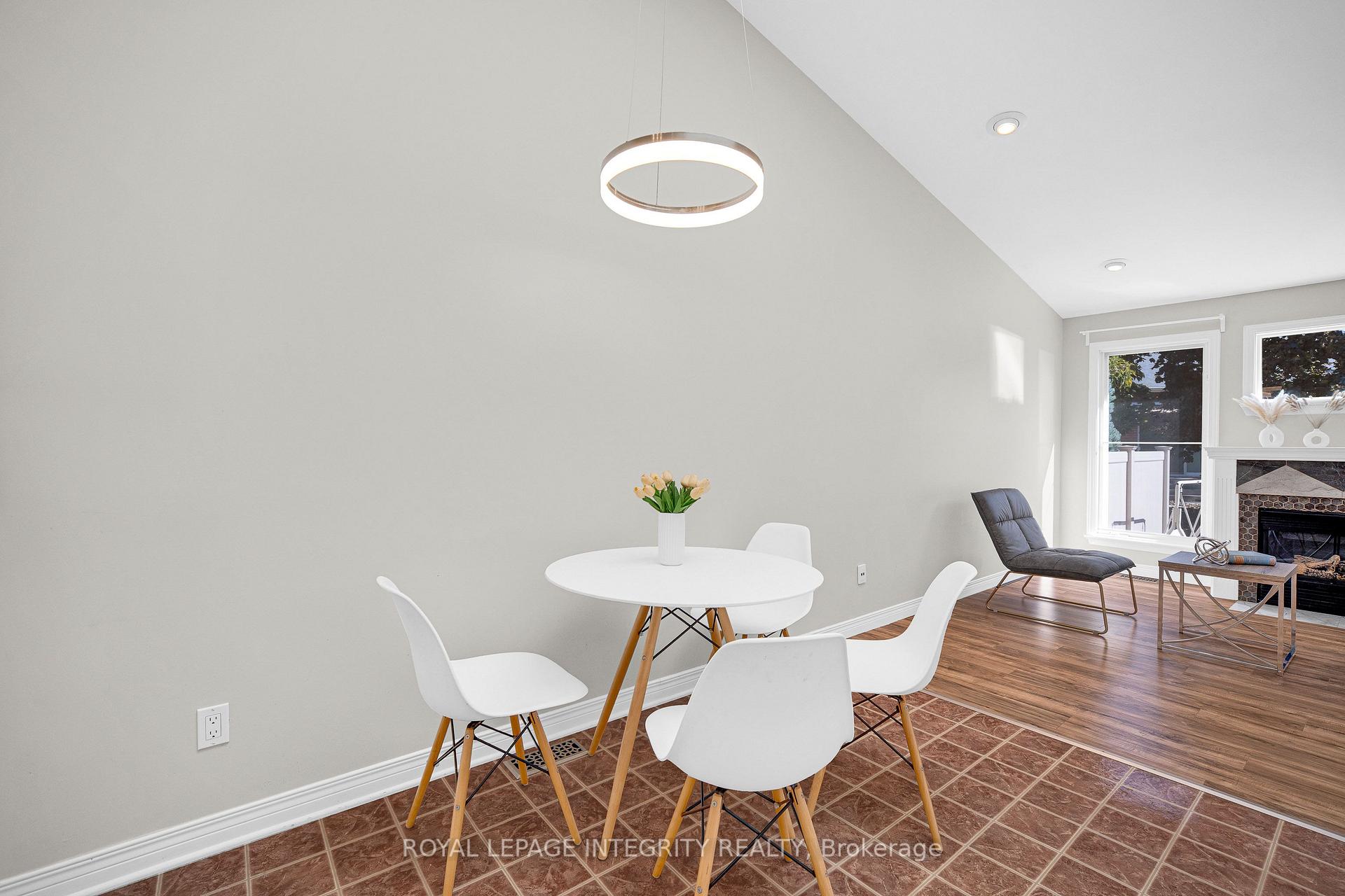Photo 16 of 804 Hot Springs Way, Ottawa, Riverside South/Gloucester Glen — HOMEH
