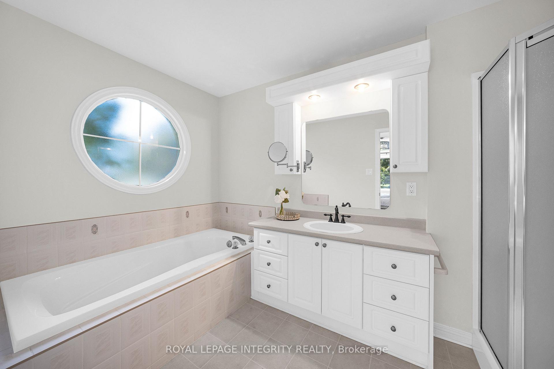 Photo 22 of 804 Hot Springs Way, Ottawa, Riverside South/Gloucester Glen — HOMEH