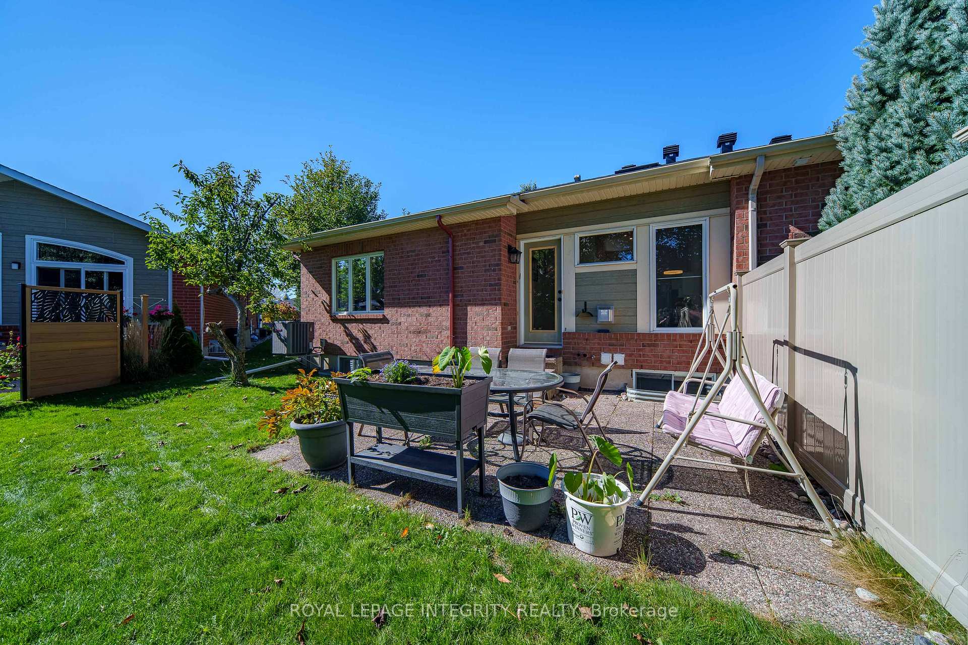 Photo 45 of 804 Hot Springs Way, Ottawa, Riverside South/Gloucester Glen — HOMEH