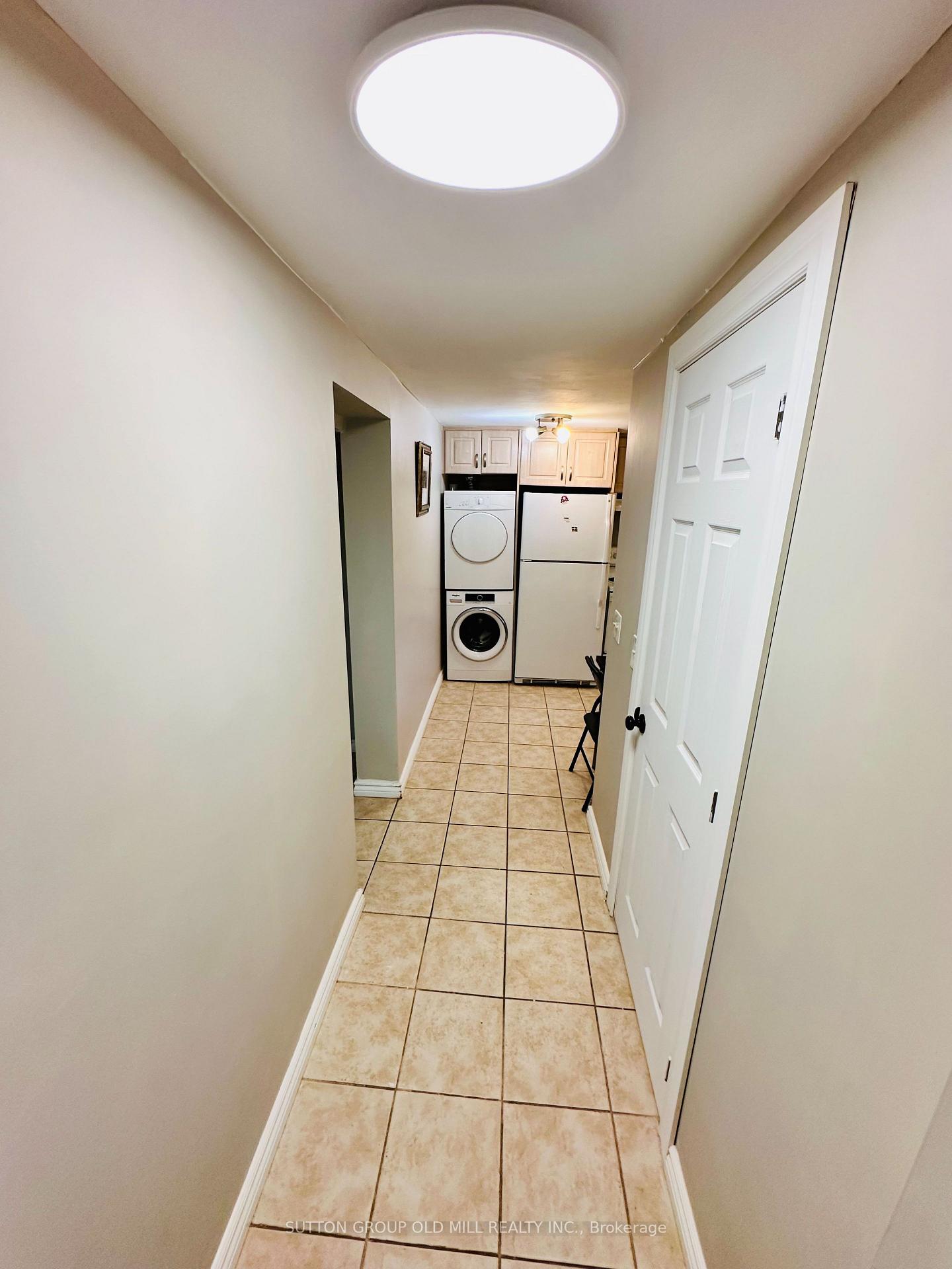 Photo 5 of 232 Aldercrest Road, Etobicoke, Alderwood — HOMEH