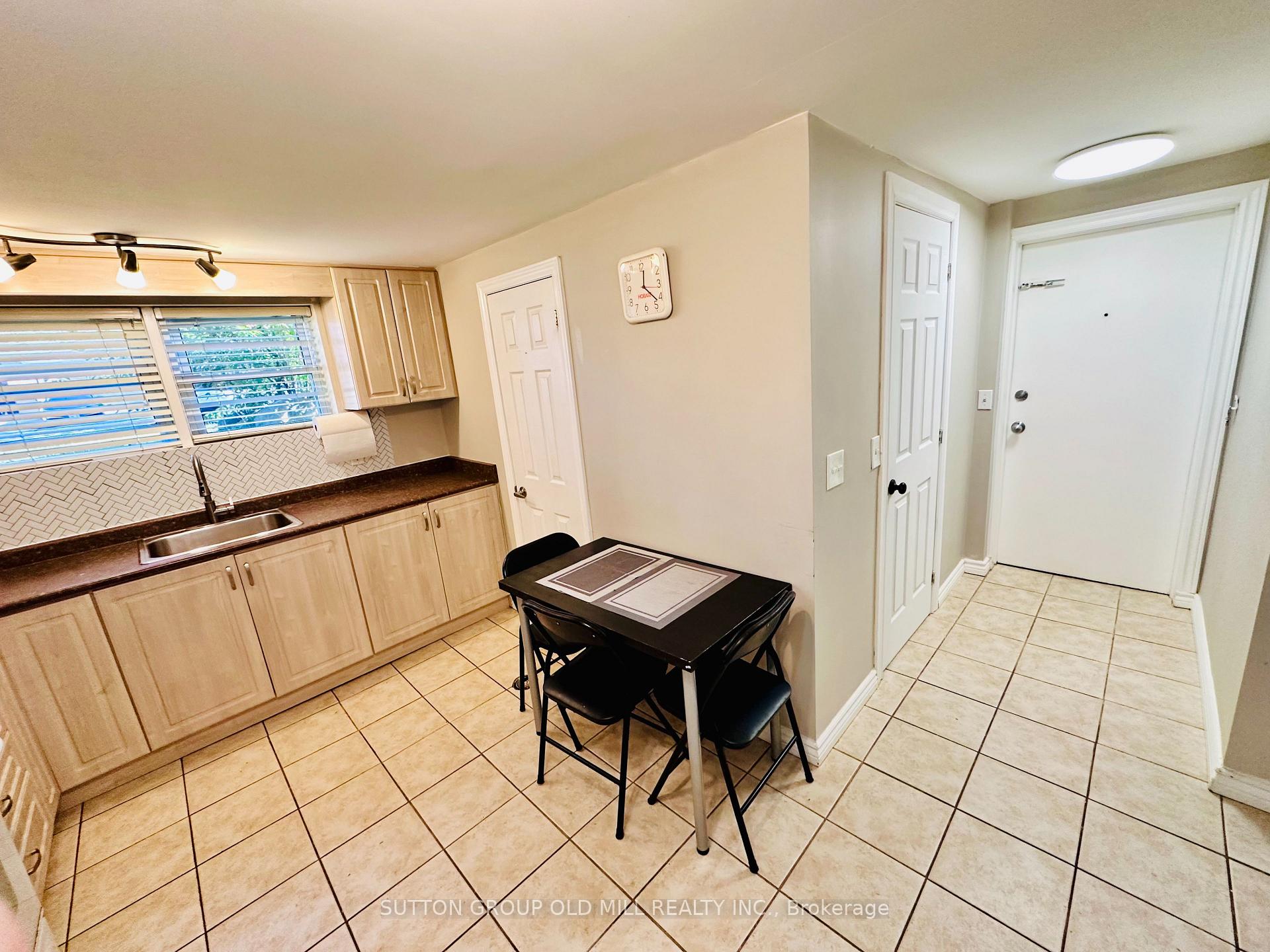 Photo 15 of 232 Aldercrest Road, Etobicoke, Alderwood — HOMEH