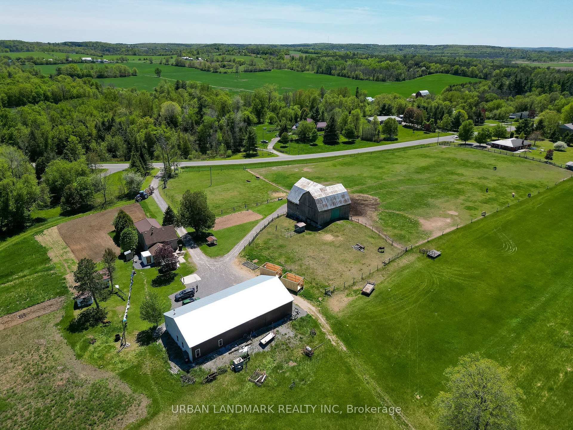 Photo 3 of 233 Moira Road, Centre Hastings — HOMEH