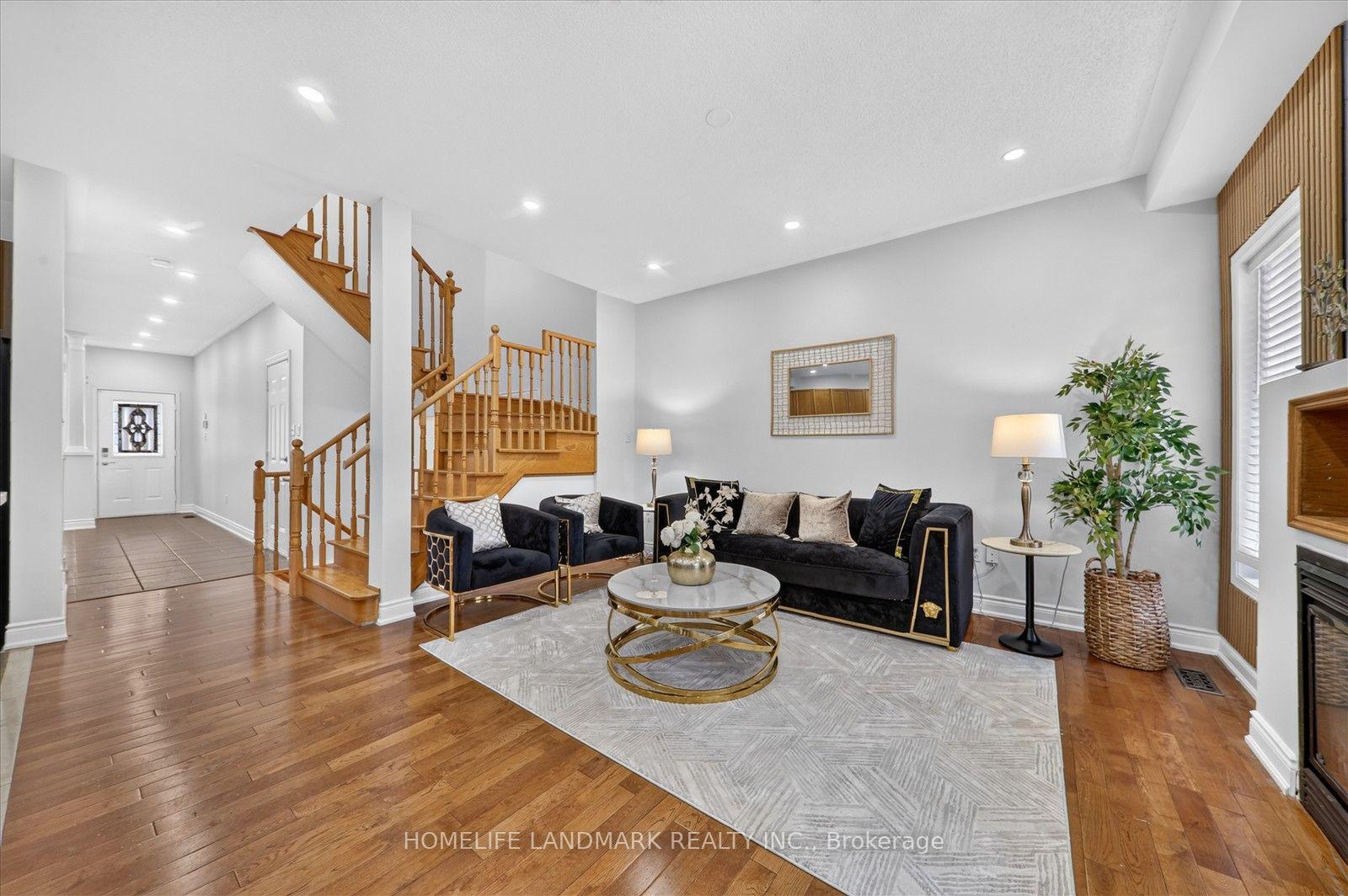 Photo 14 of 3 Wheelwright Drive, Richmond Hill, Oak Ridges Lake Wilcox — HOMEH