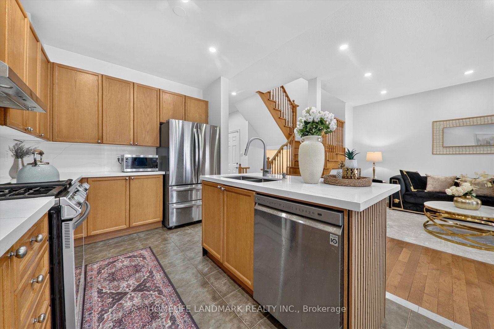 Photo 20 of 3 Wheelwright Drive, Richmond Hill, Oak Ridges Lake Wilcox — HOMEH