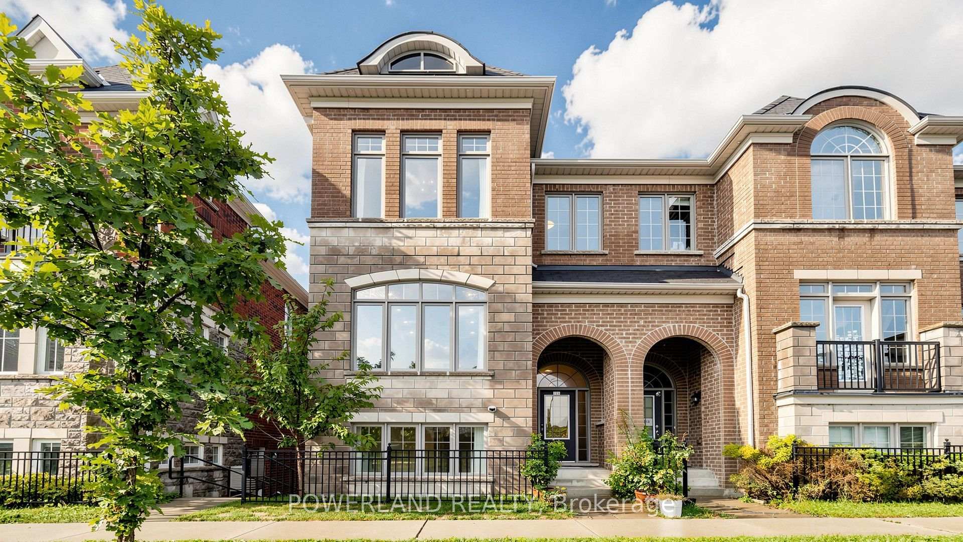 Photo of 259 Dundas Way