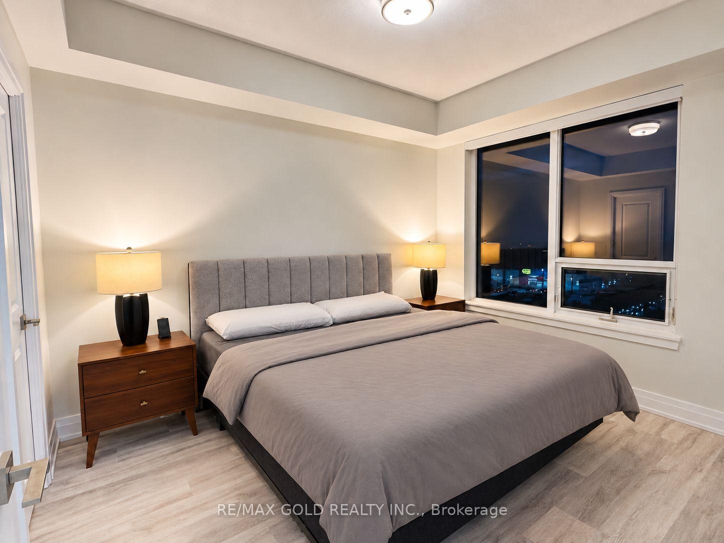 Photo 20 of Unit 910, 3700 highway 7, Vaughan, Vaughan Corporate Centre — HOMEH