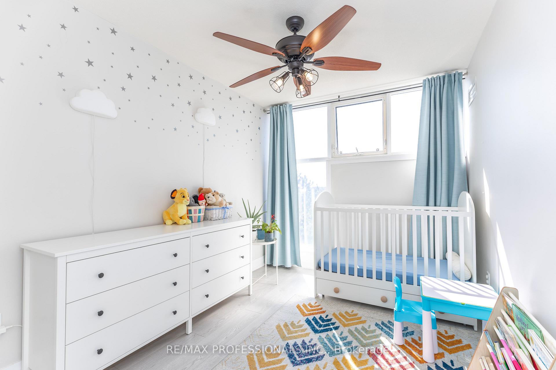 Photo 18 of Unit 339, 2 Valhalla Inn Road, Etobicoke, Islington-City Centre West — HOMEH