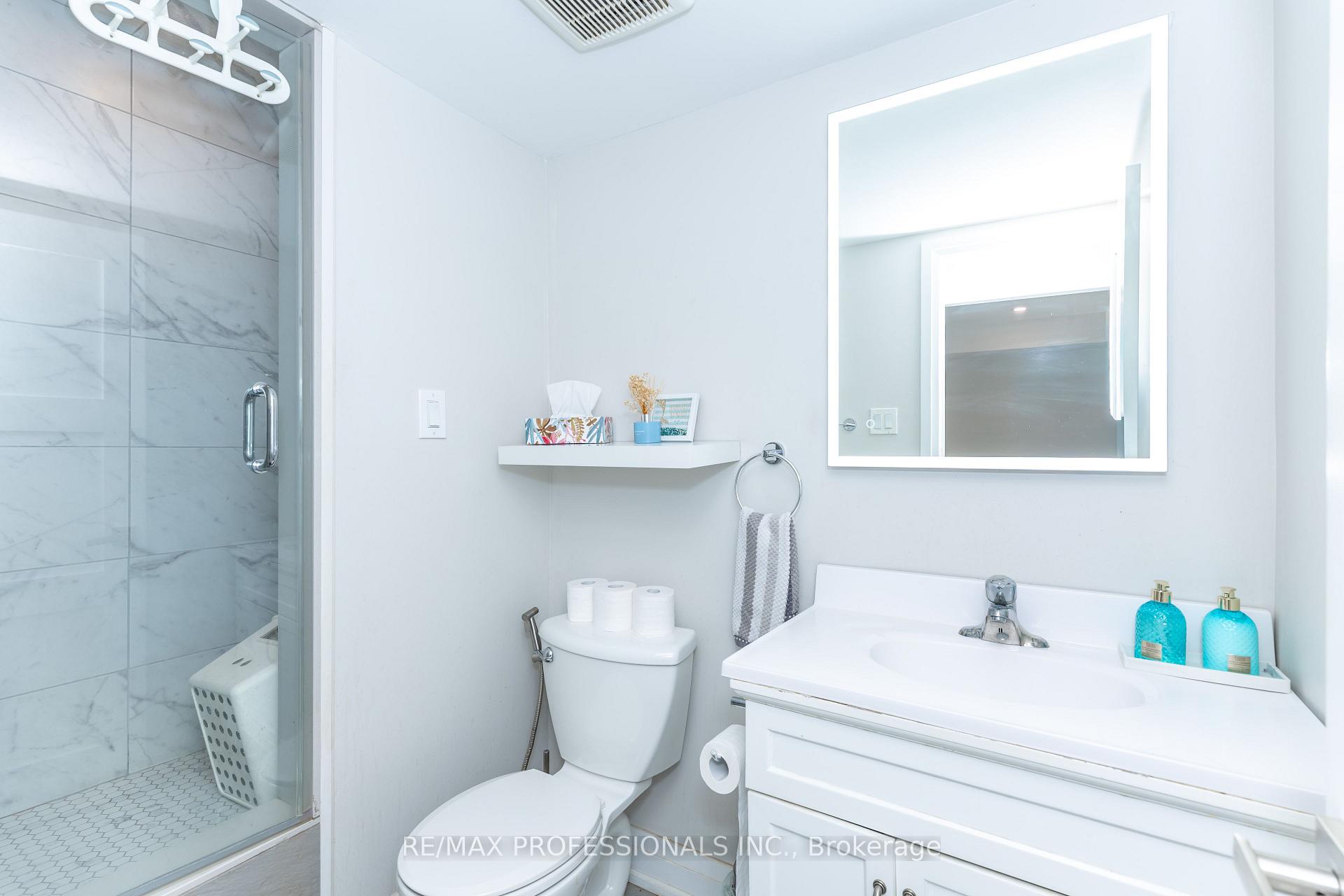 Photo 19 of Unit 339, 2 Valhalla Inn Road, Etobicoke, Islington-City Centre West — HOMEH