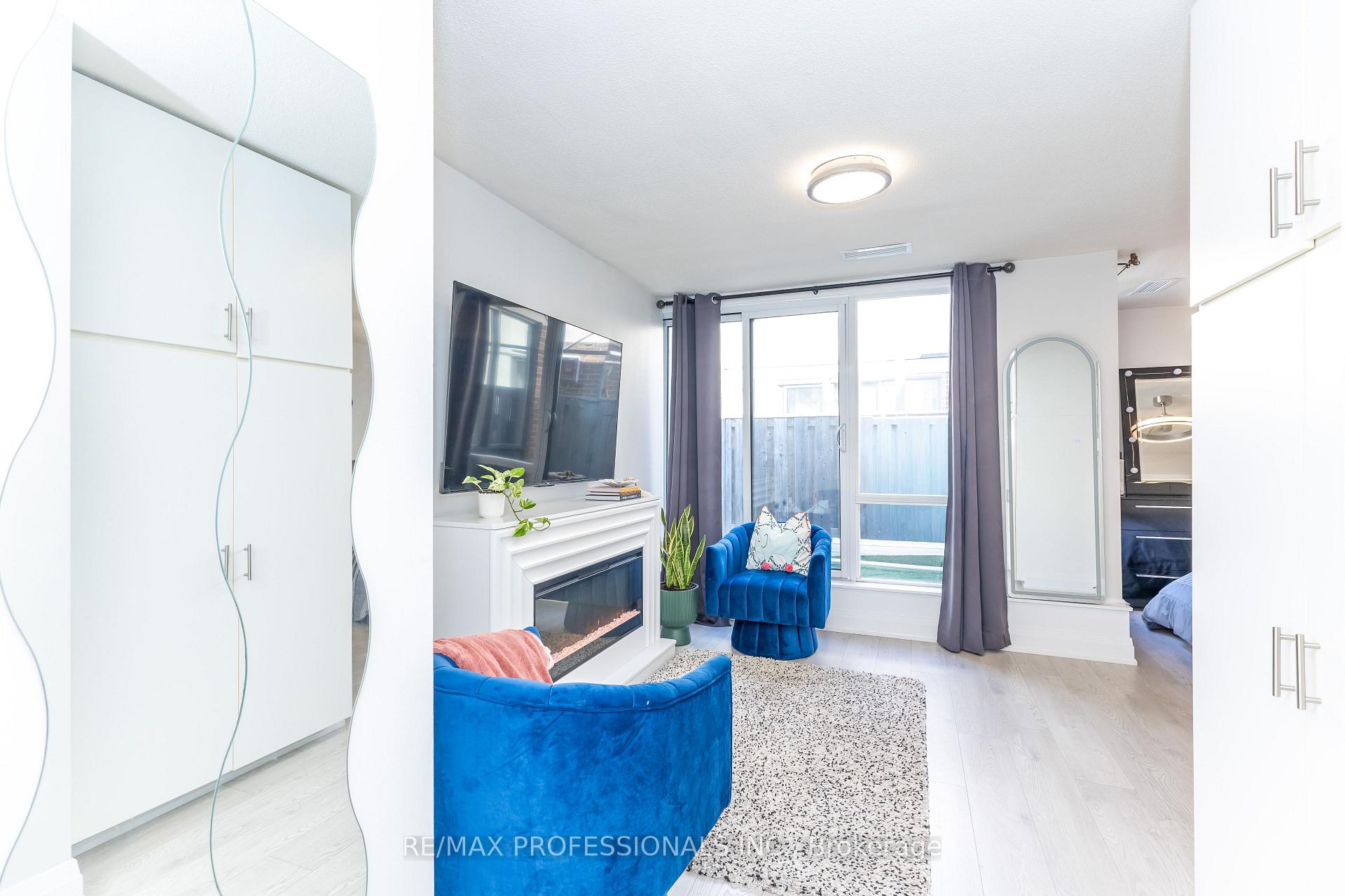 Photo 25 of Unit 339, 2 Valhalla Inn Road, Etobicoke, Islington-City Centre West — HOMEH