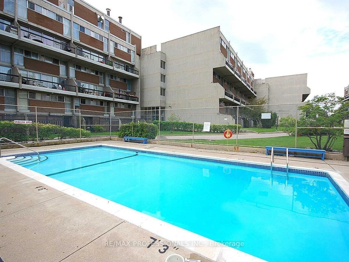 Photo 35 of Unit 339, 2 Valhalla Inn Road, Etobicoke, Islington-City Centre West — HOMEH