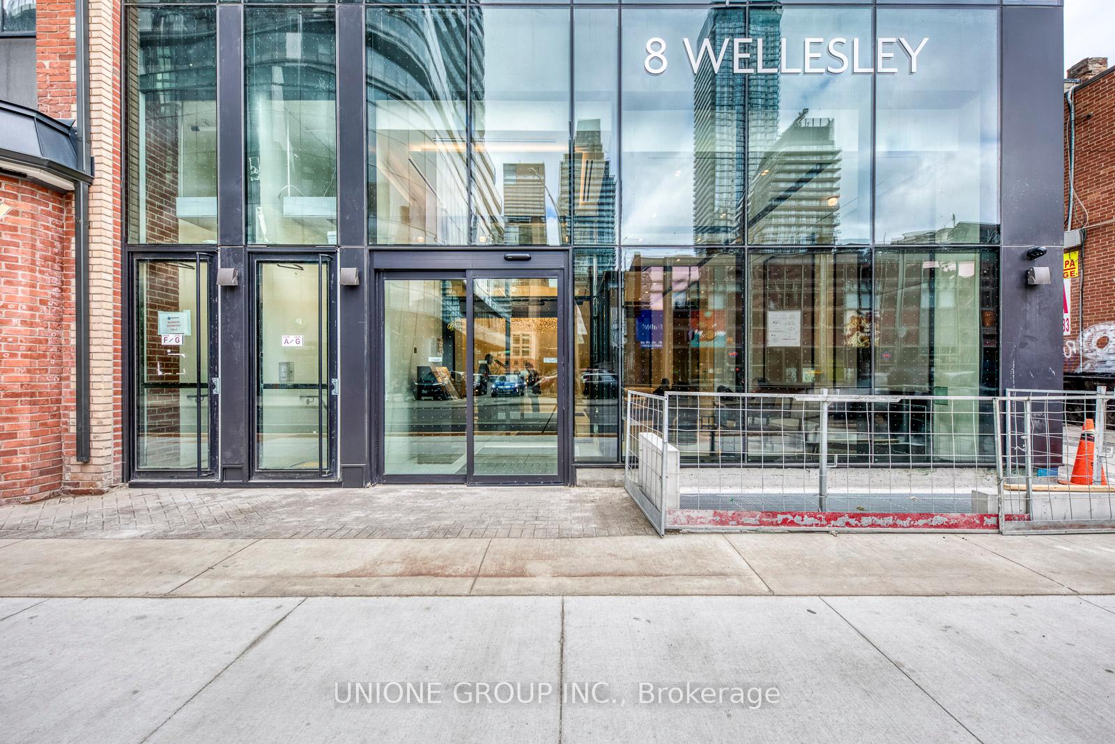 Photo 2 of Unit 2506, 8 Wellesley Street W, Toronto, Bay Street Corridor — HOMEH