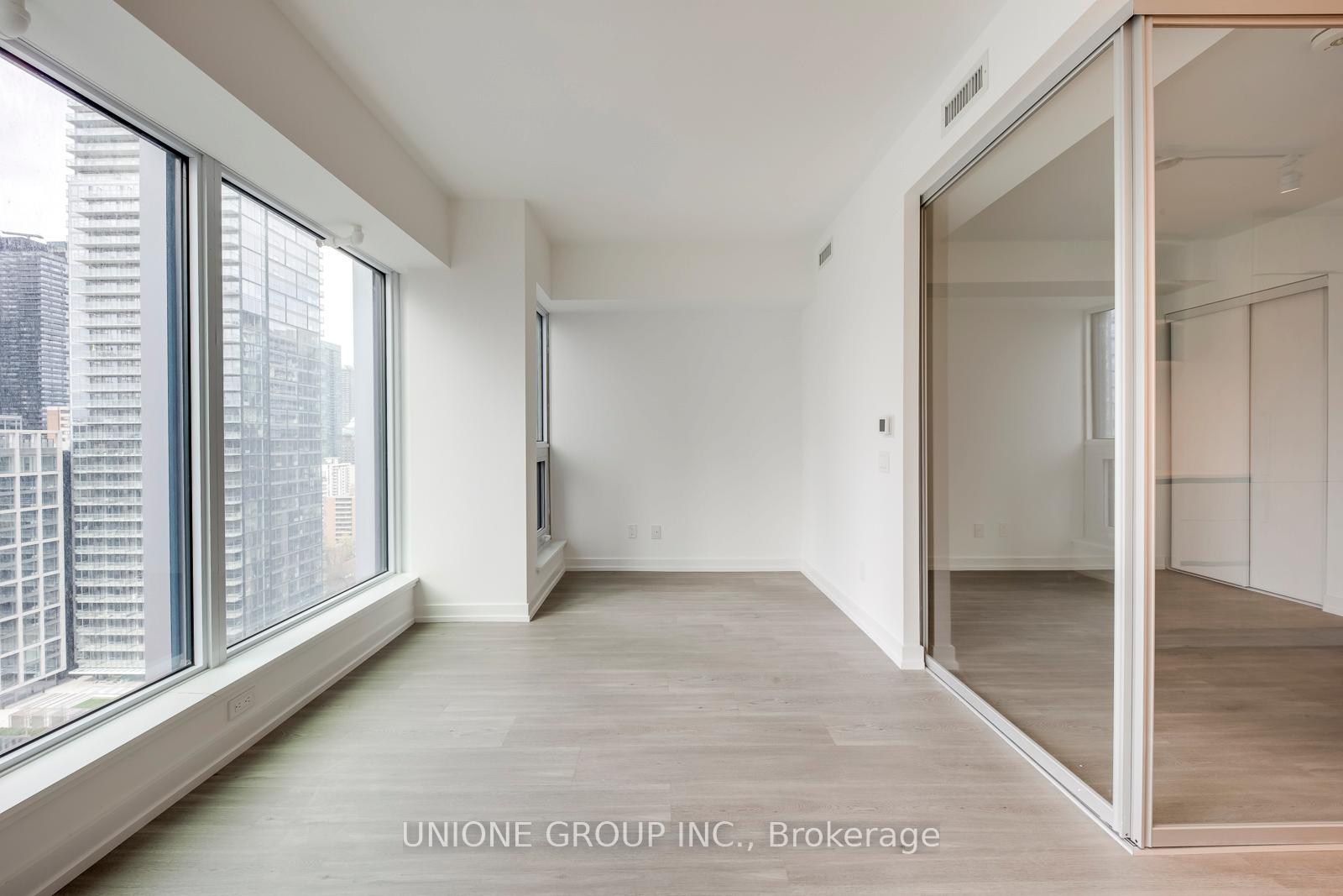 Photo 12 of Unit 2506, 8 Wellesley Street W, Toronto, Bay Street Corridor — HOMEH