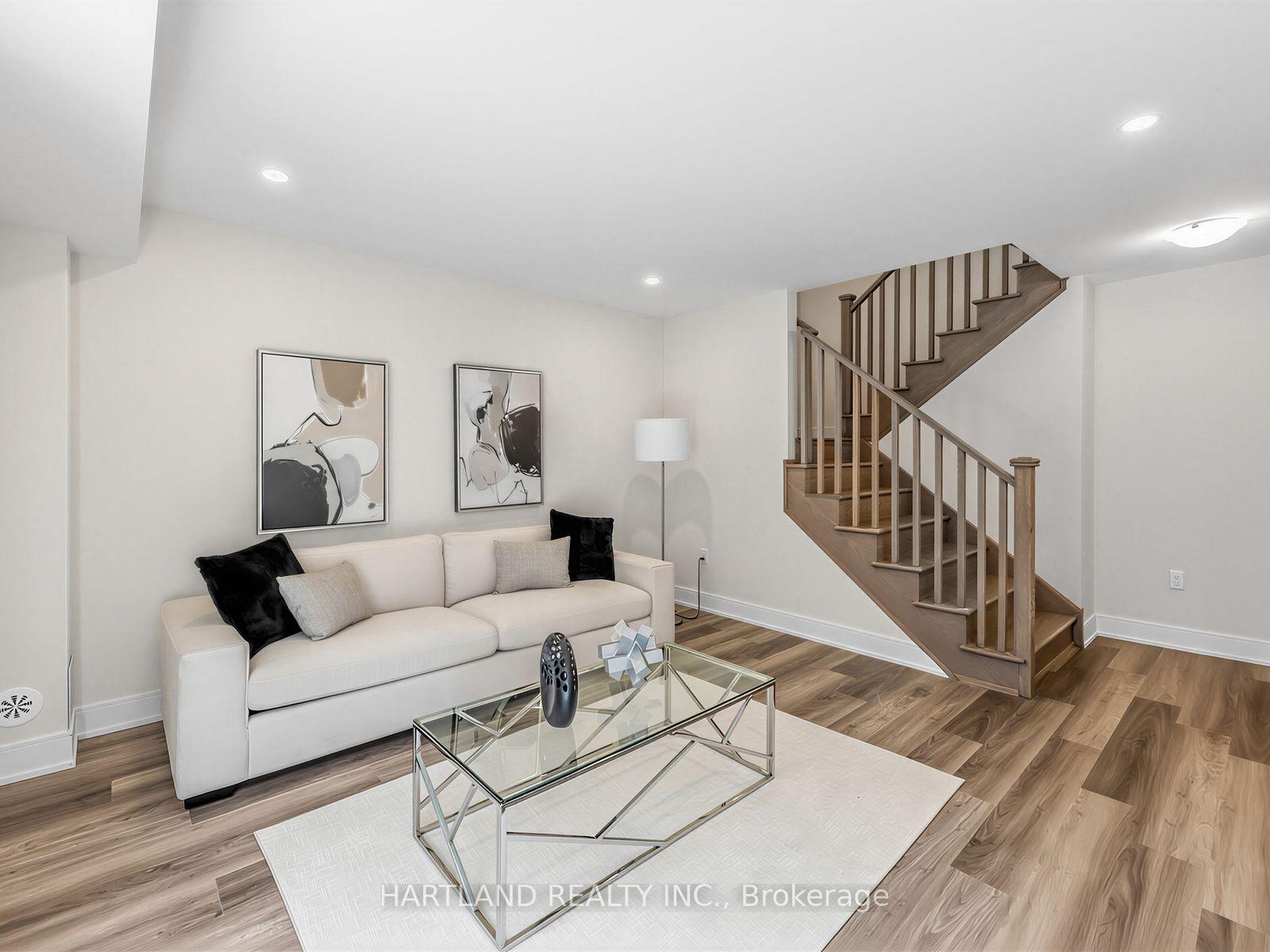 Photo 3 of Unit 503, 1695 Dersan Street, Pickering, Duffin Heights — HOMEH