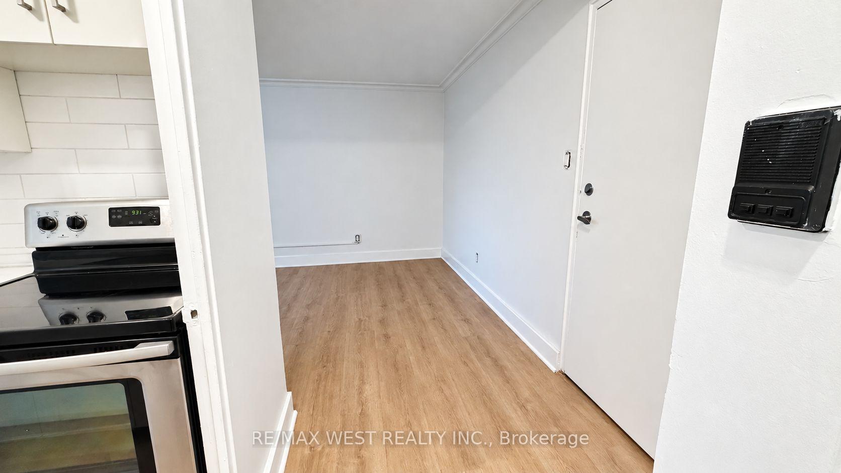 Photo 10 of Unit 110, 1243 Broadview Avenue, Toronto, Broadview North — HOMEH