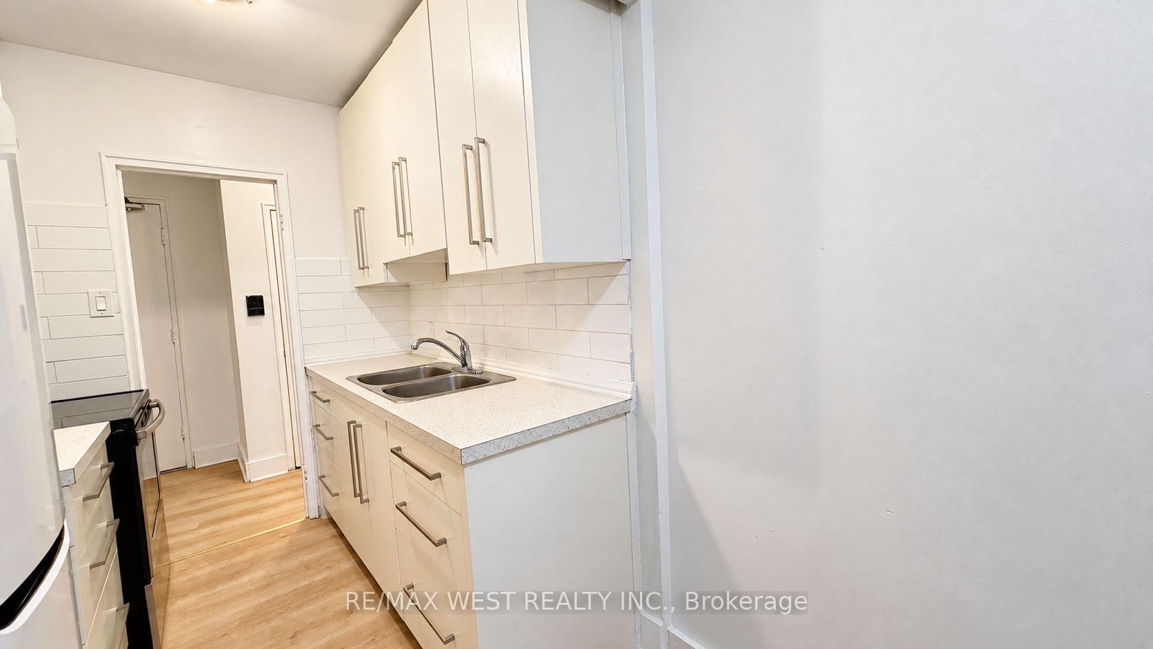 Photo 12 of Unit 110, 1243 Broadview Avenue, Toronto, Broadview North — HOMEH