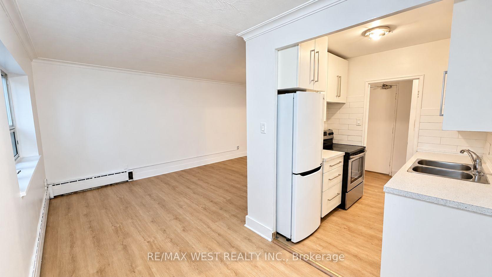 Photo 14 of Unit 110, 1243 Broadview Avenue, Toronto, Broadview North — HOMEH