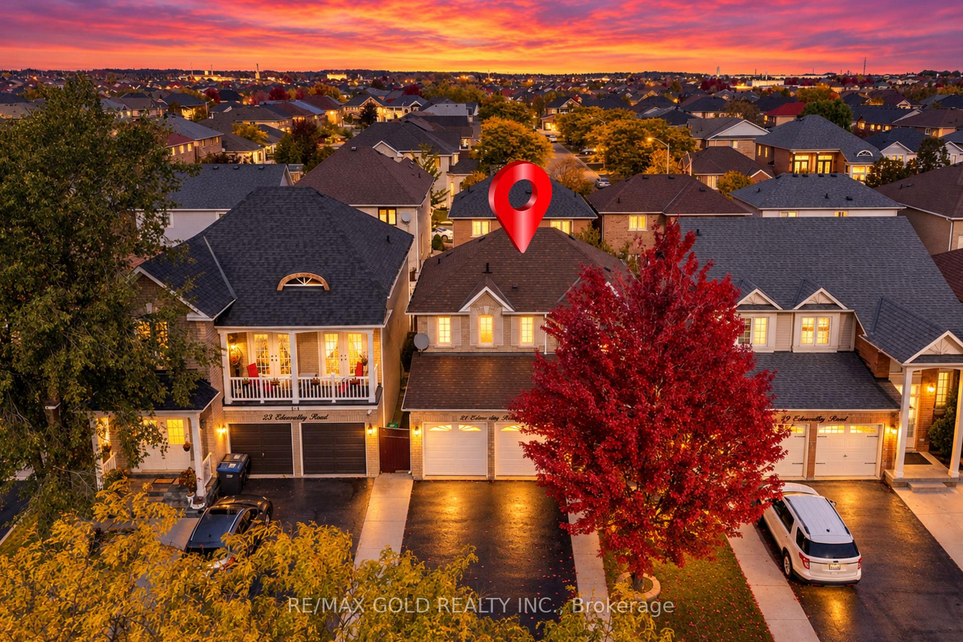Photo 2 of 21 Edenvalley Road, Brampton, Fletcher's Meadow — HOMEH