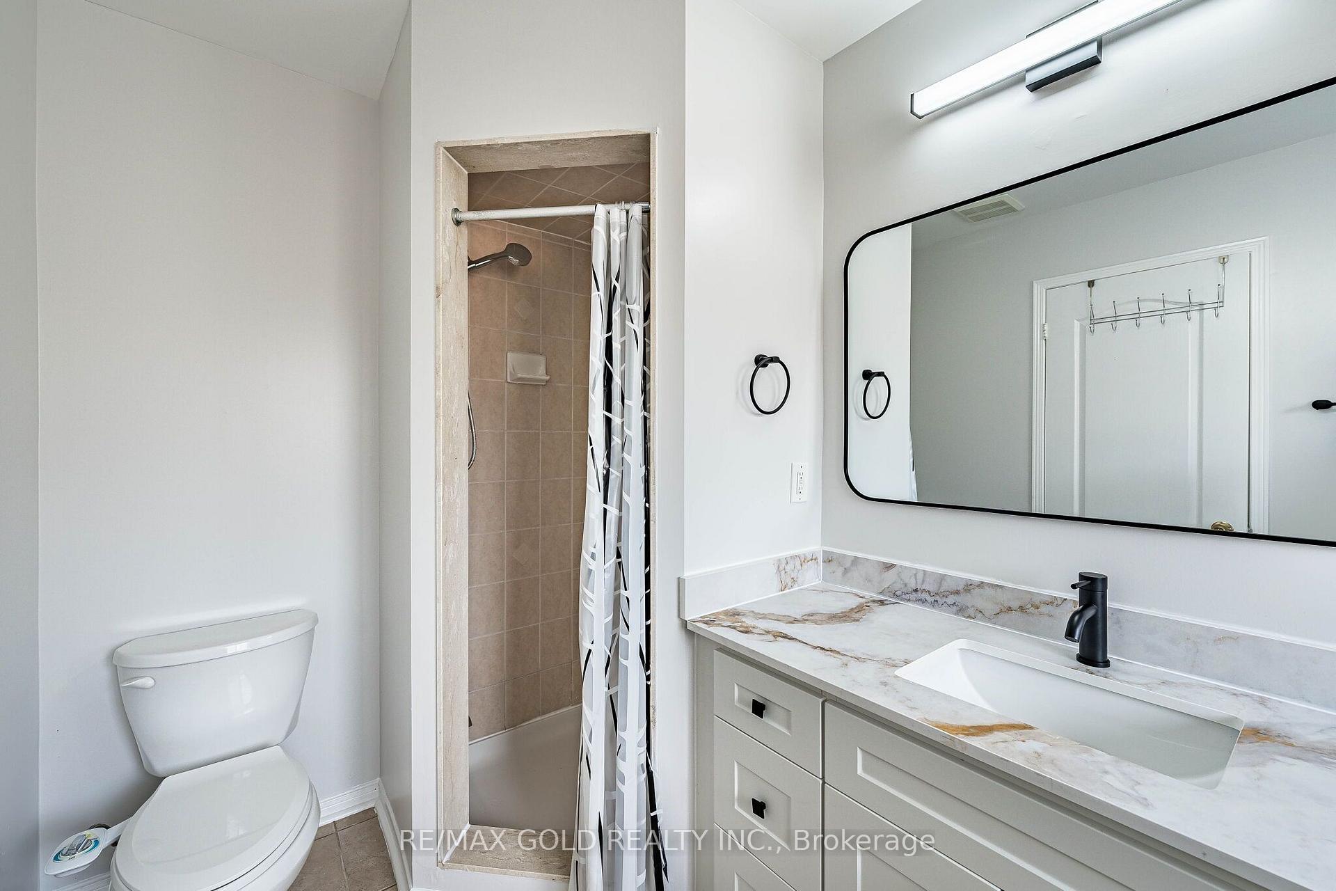 Photo 23 of 21 Edenvalley Road, Brampton, Fletcher's Meadow — HOMEH