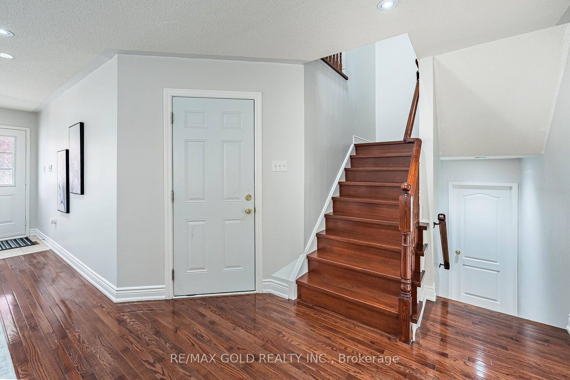 Photo 30 of 21 Edenvalley Road, Brampton, Fletcher's Meadow — HOMEH