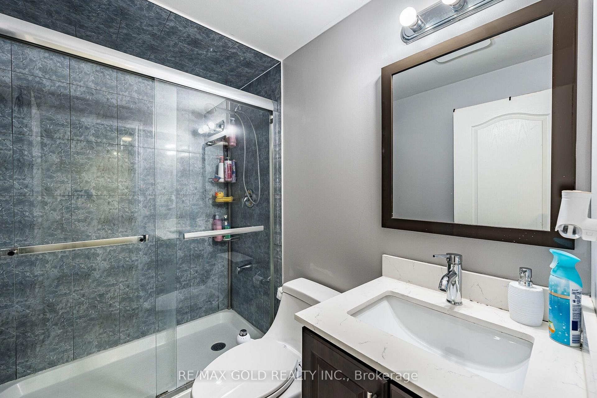 Photo 36 of 21 Edenvalley Road, Brampton, Fletcher's Meadow — HOMEH