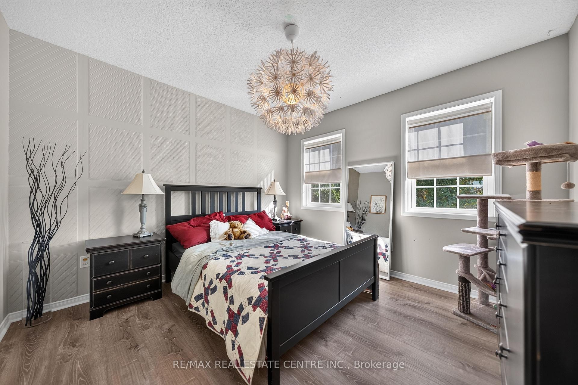 Photo 33 of 6 Mathews Court, Brantford, Empire — HOMEH