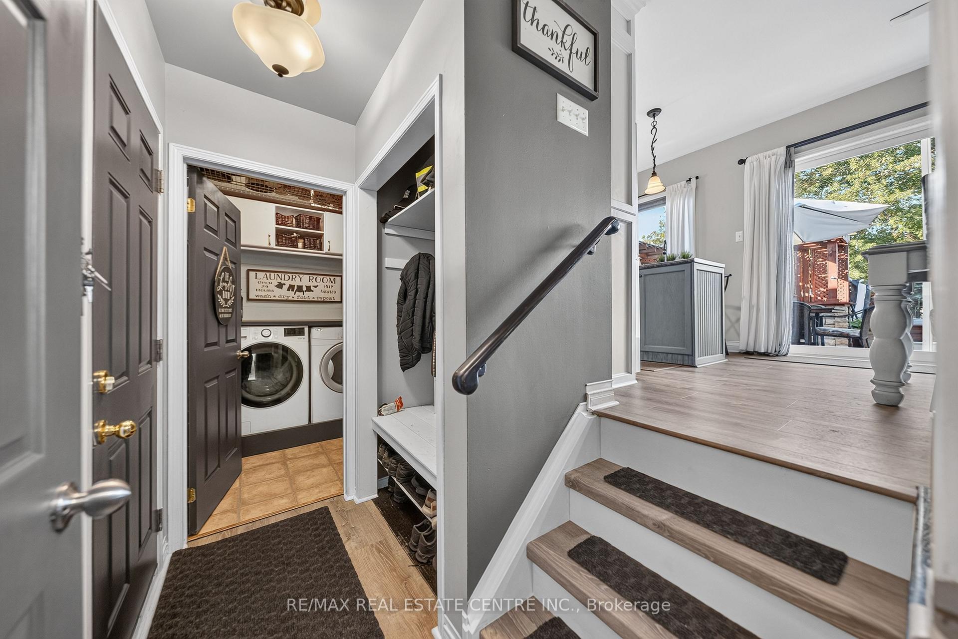 Photo 37 of 6 Mathews Court, Brantford, Empire — HOMEH
