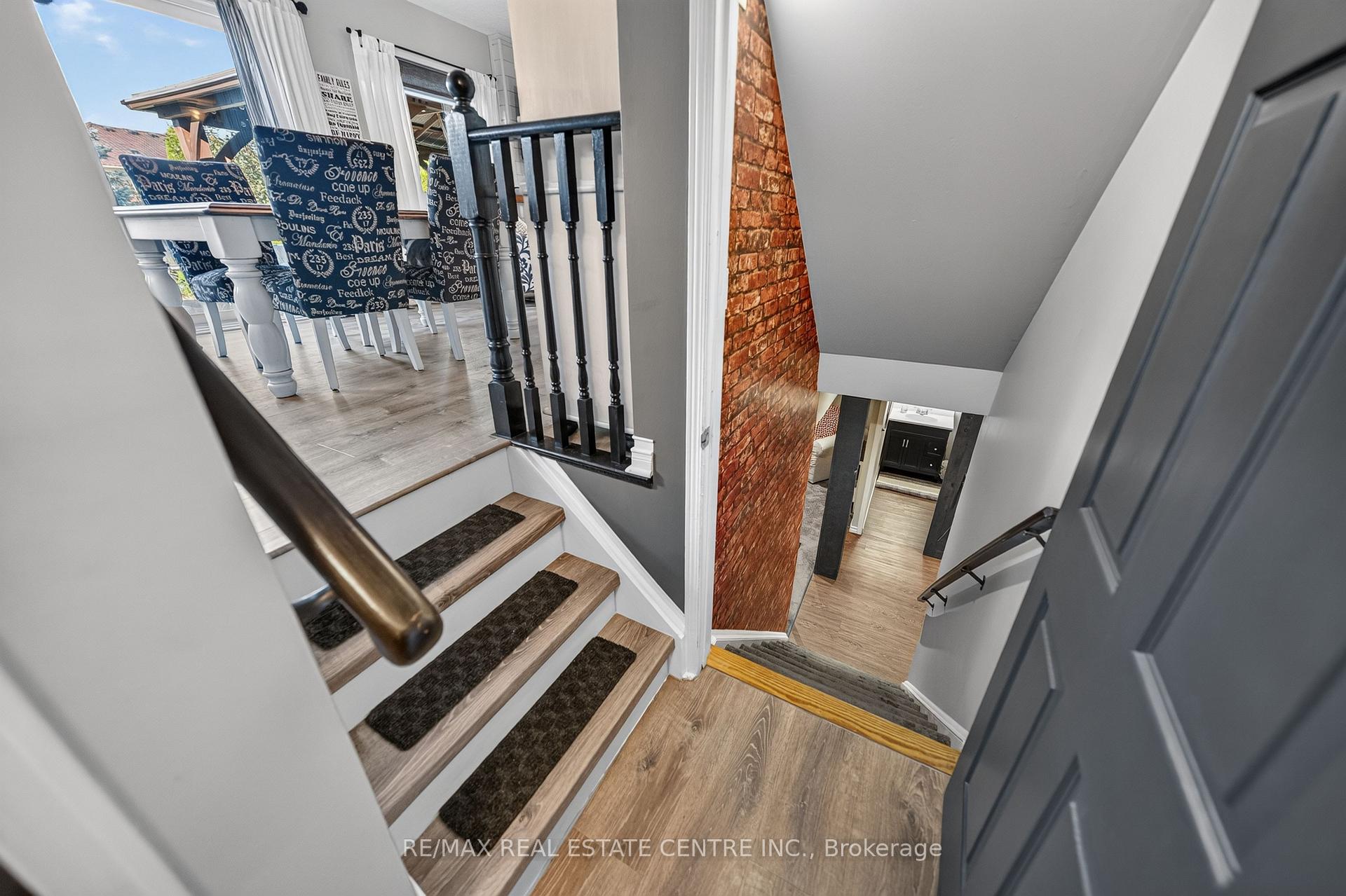 Photo 38 of 6 Mathews Court, Brantford, Empire — HOMEH
