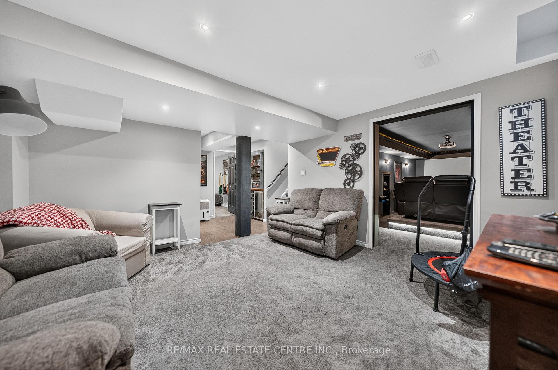 Photo 44 of 6 Mathews Court, Brantford, Empire — HOMEH