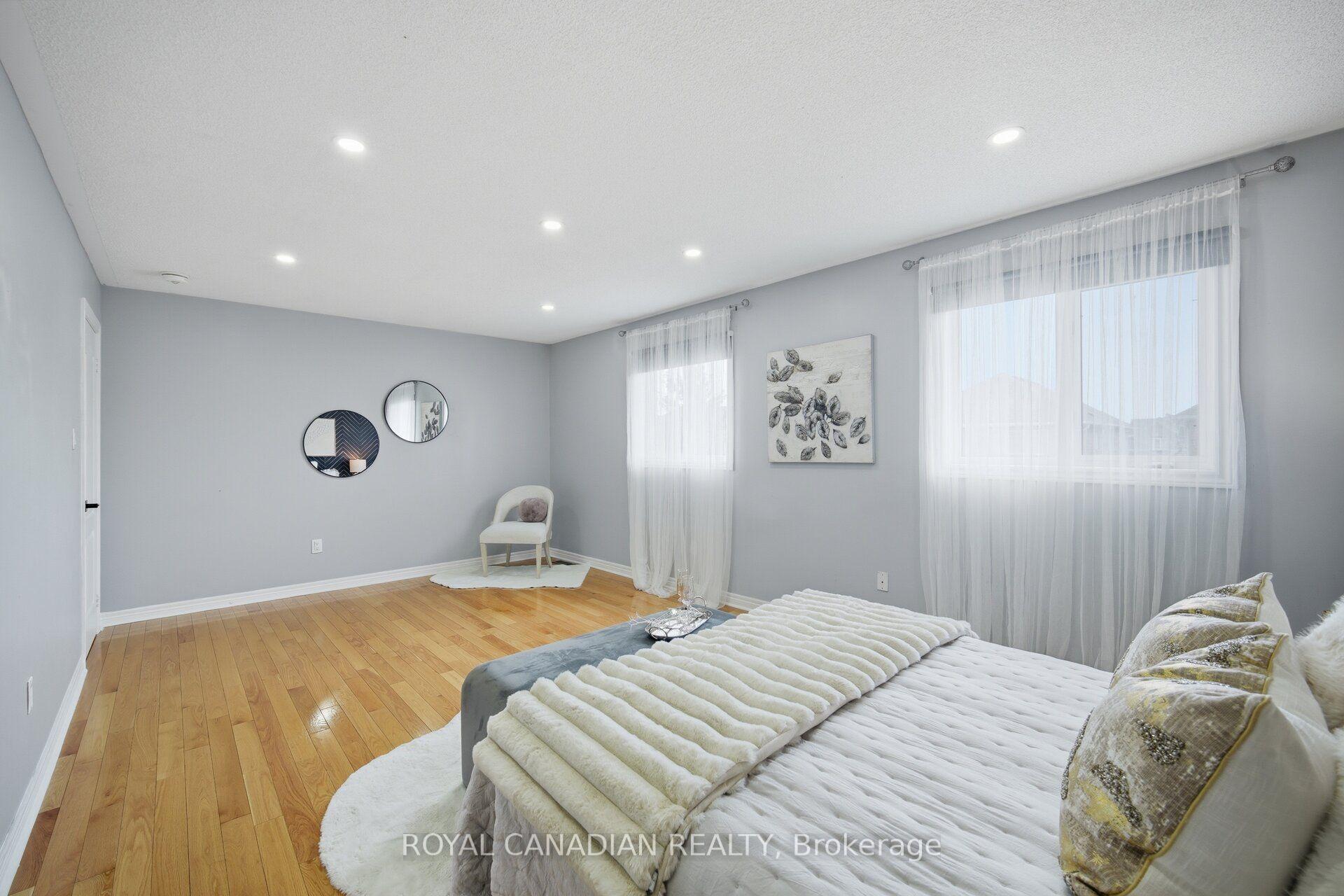 Photo 21 of 88 Olde Town Road, Brampton, Fletcher's Creek Village — HOMEH