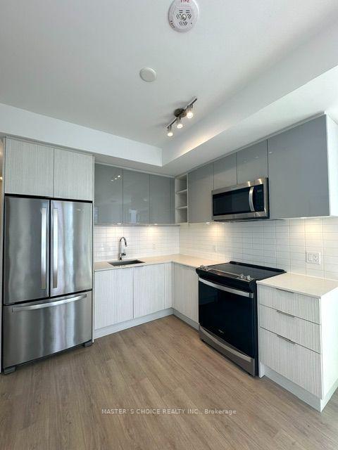 Photo 5 of Unit Unit 2413, 50 Dunfield Avenue, Toronto, Mount Pleasant West — HOMEH