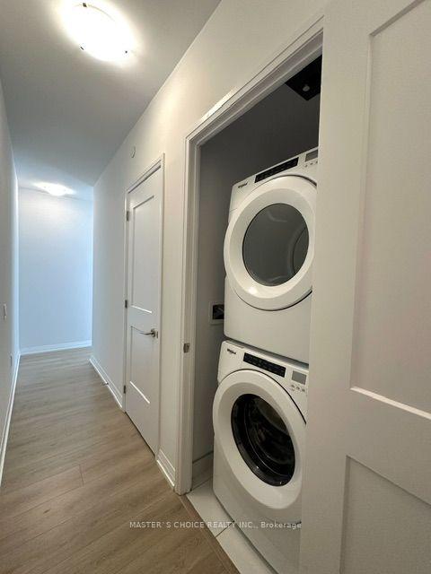 Photo 15 of Unit Unit 2413, 50 Dunfield Avenue, Toronto, Mount Pleasant West — HOMEH
