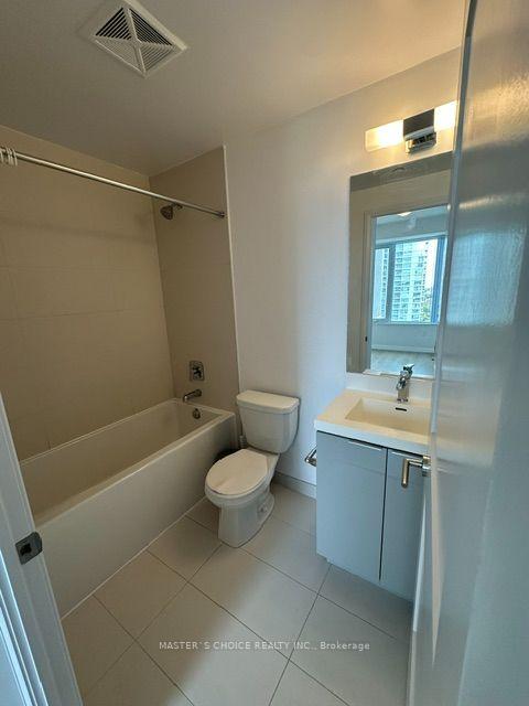 Photo 17 of Unit Unit 2413, 50 Dunfield Avenue, Toronto, Mount Pleasant West — HOMEH