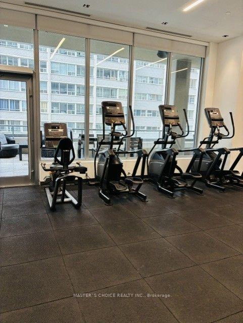 Photo 22 of Unit Unit 2413, 50 Dunfield Avenue, Toronto, Mount Pleasant West — HOMEH