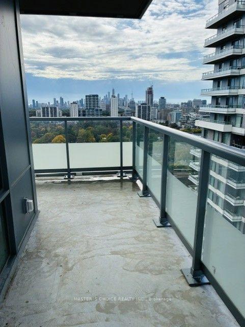 Photo 26 of Unit Unit 2413, 50 Dunfield Avenue, Toronto, Mount Pleasant West — HOMEH