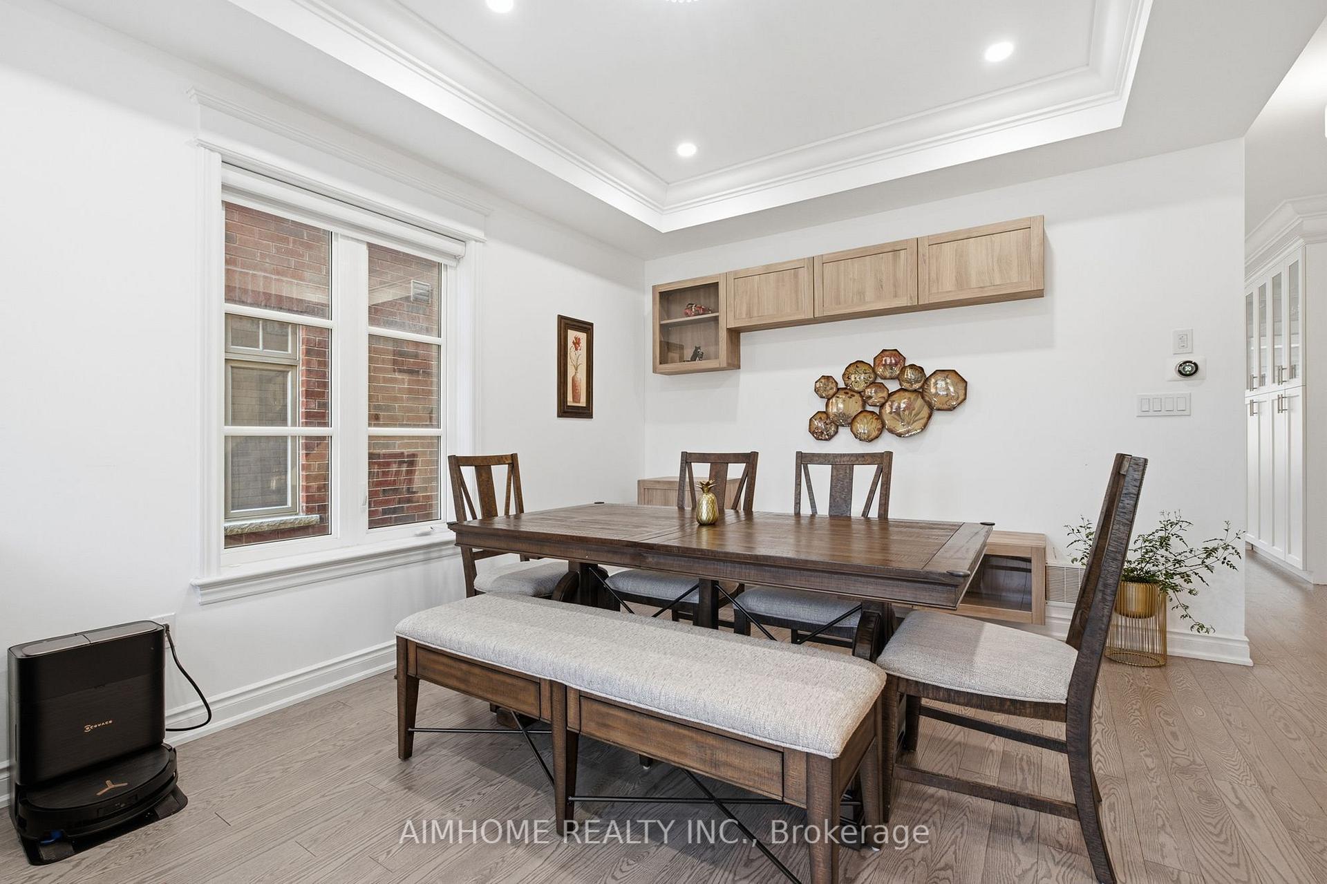 Photo 9 of 15 Calamint Lane, Richmond Hill, Oak Ridges Lake Wilcox — HOMEH