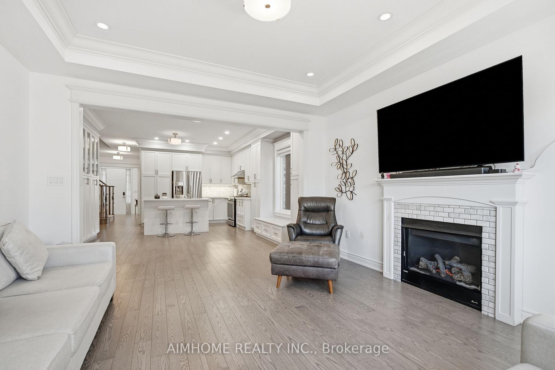 Photo 22 of 15 Calamint Lane, Richmond Hill, Oak Ridges Lake Wilcox — HOMEH