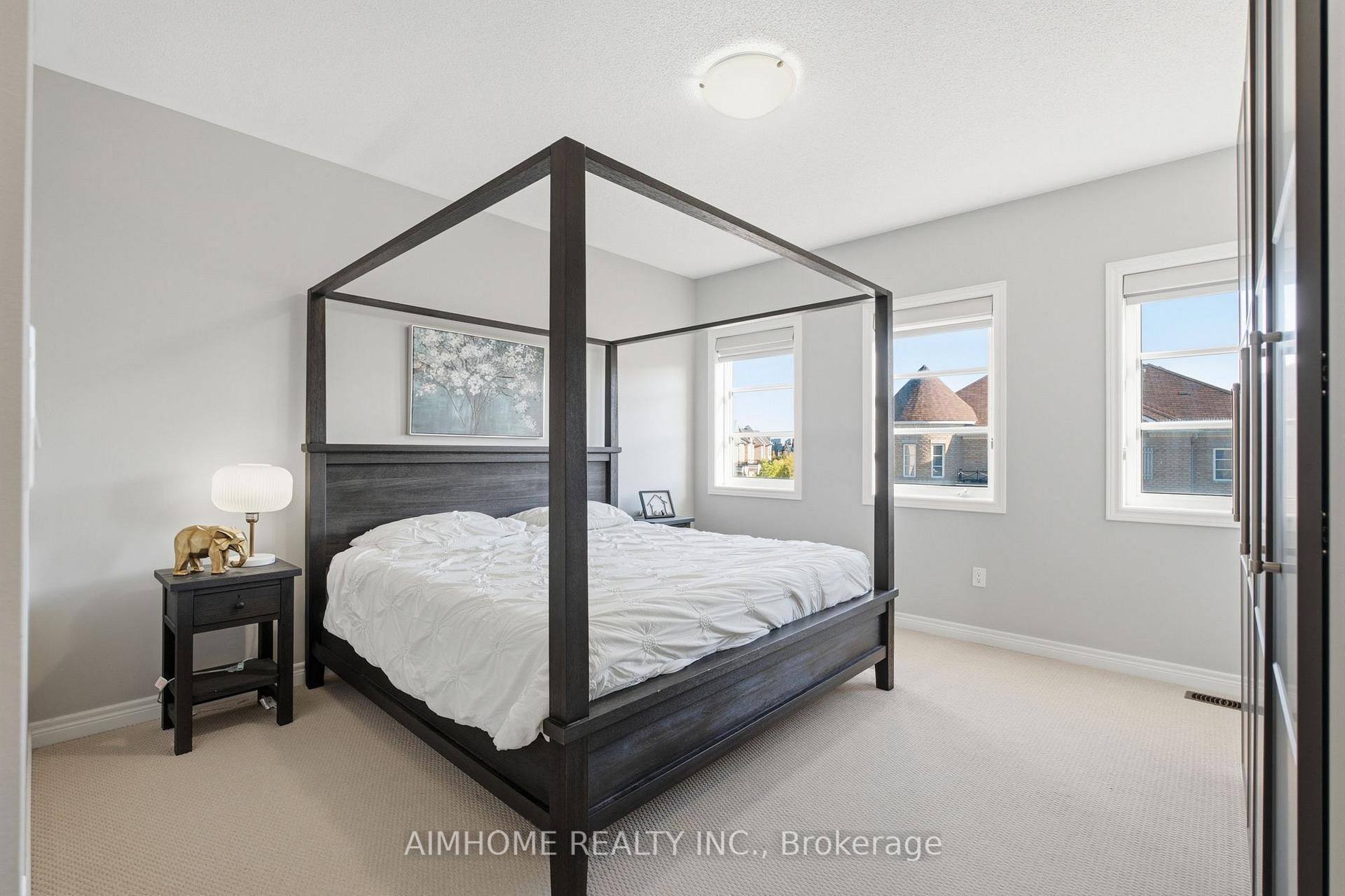 Photo 28 of 15 Calamint Lane, Richmond Hill, Oak Ridges Lake Wilcox — HOMEH