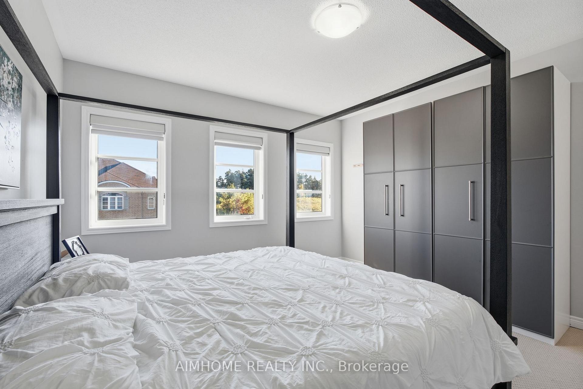 Photo 31 of 15 Calamint Lane, Richmond Hill, Oak Ridges Lake Wilcox — HOMEH