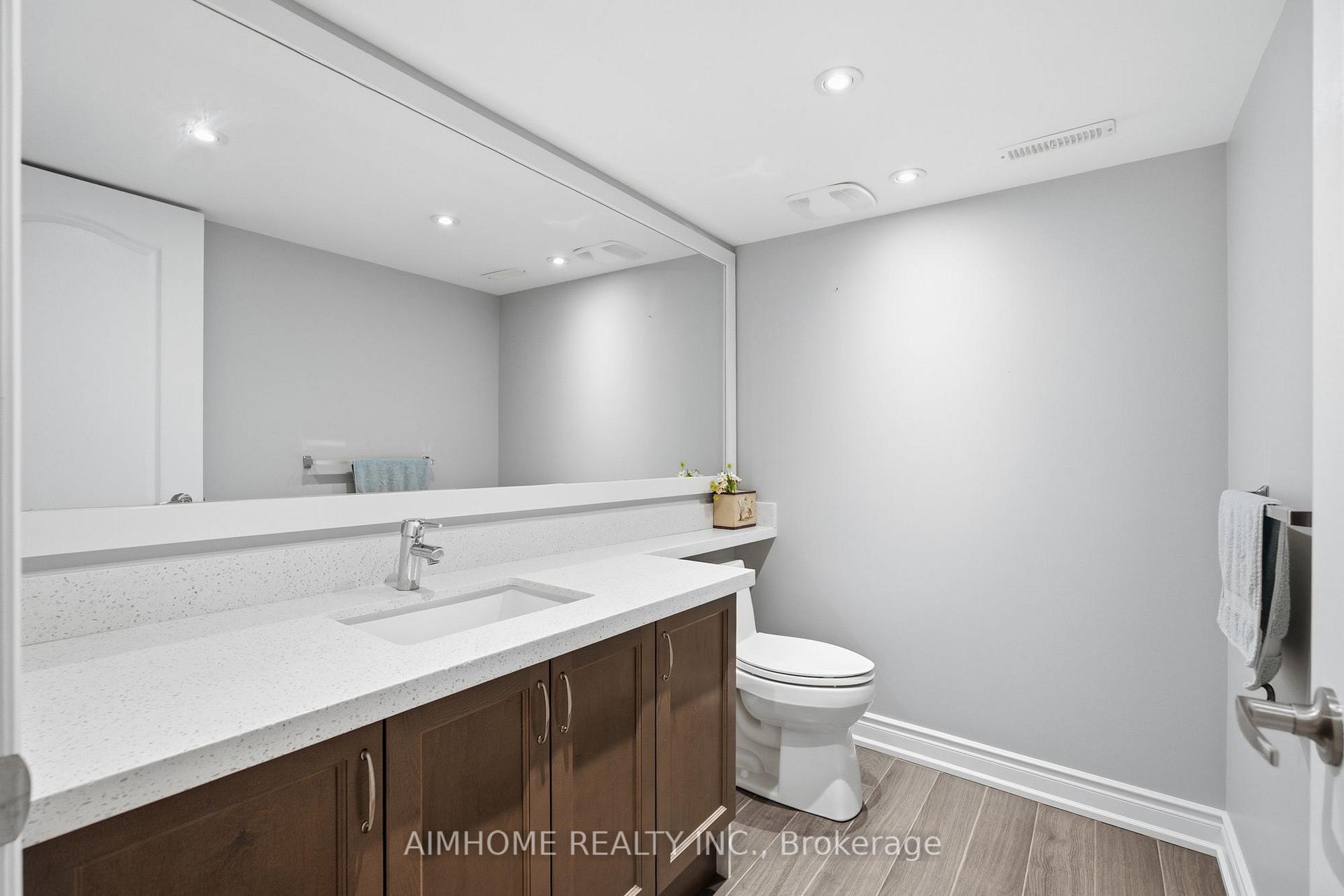 Photo 48 of 15 Calamint Lane, Richmond Hill, Oak Ridges Lake Wilcox — HOMEH