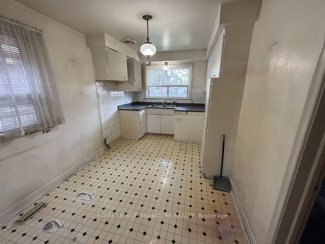 Photo 4 of 16 Hoshlega Drive, Scarborough, Morningside — HOMEH