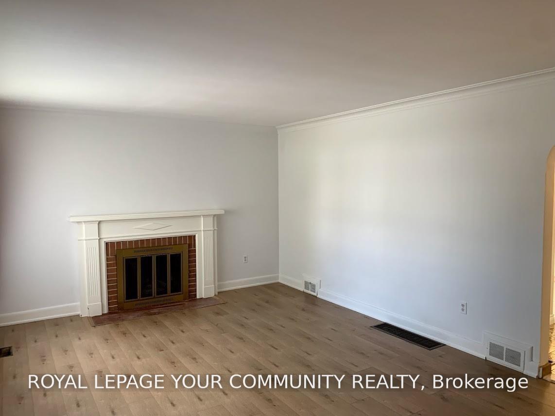 Photo 9 of 223 Mckee Avenue, North York, Willowdale East — HOMEH