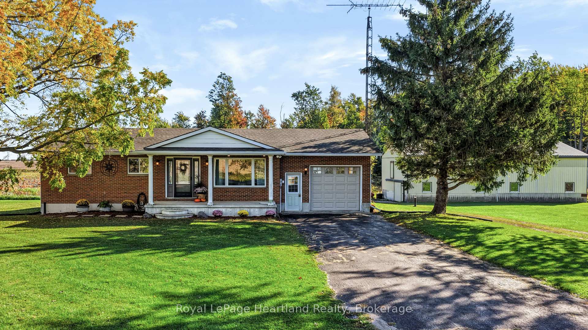 Photo 2 of 73010 Goshen Line, Bluewater, Hay — HOMEH